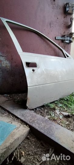 Передняя правая дверь Нексия