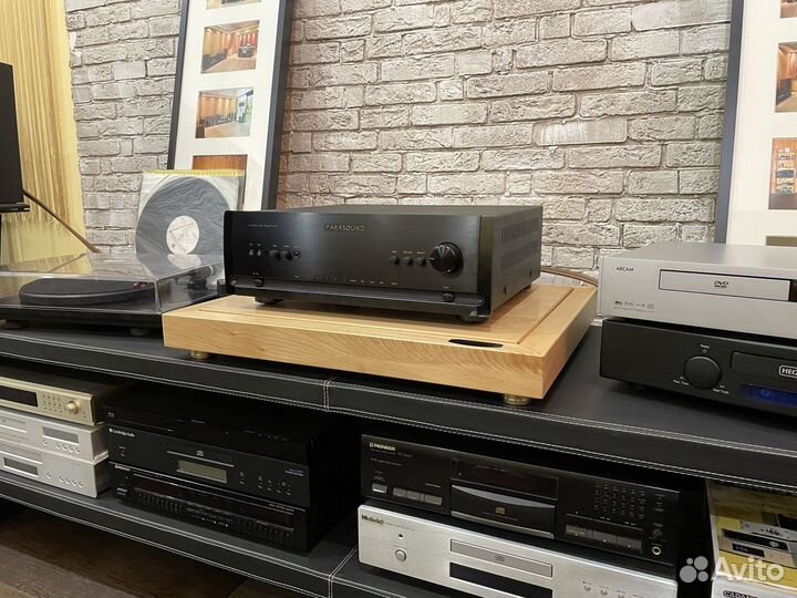 Подставка под винил, CD, усилитель