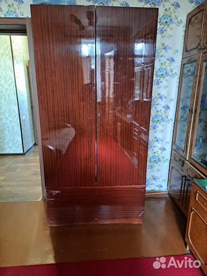 Платяной шкаф бу