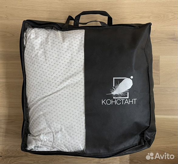 Подушка констант павлина гусиный пух