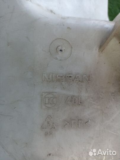 Бачок омывателя Nissan Teana J32