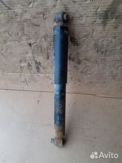 Амортизатор задний Вольво 440/460