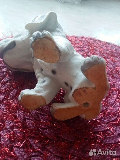 Собака статуэтка