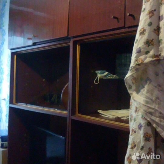 Шкаф