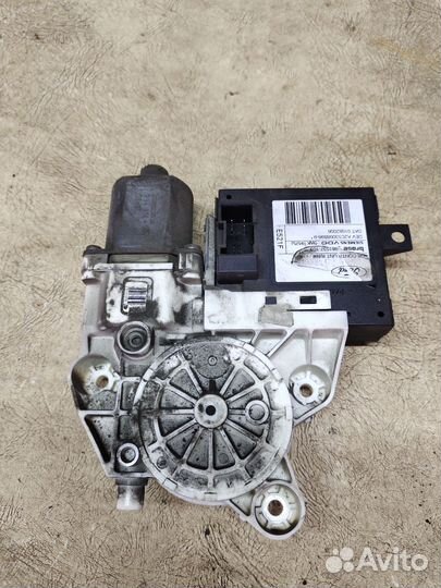 Моторчик стеклоподъёмника задний правый ford focus