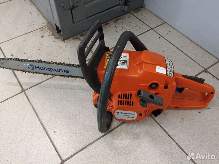 Бензопила Husqwarna 236 (7424)