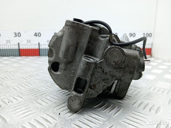Компрессор кондиционера для Audi A4 B6 8E0260805G