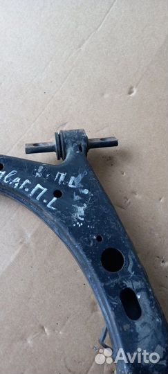 Рычаг подвески нижний передний левый Honda Stepwgn