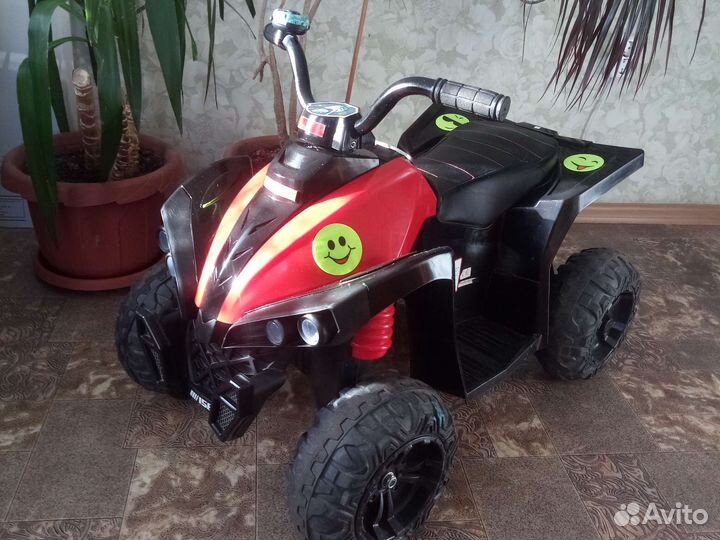 Детский квадроцикл