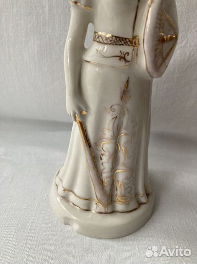 Статуэтка всадник и царица