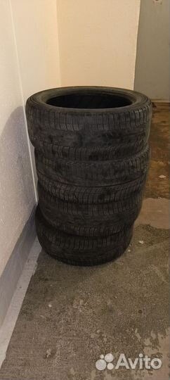 Michelin X-Ice 215/50 R17 95N