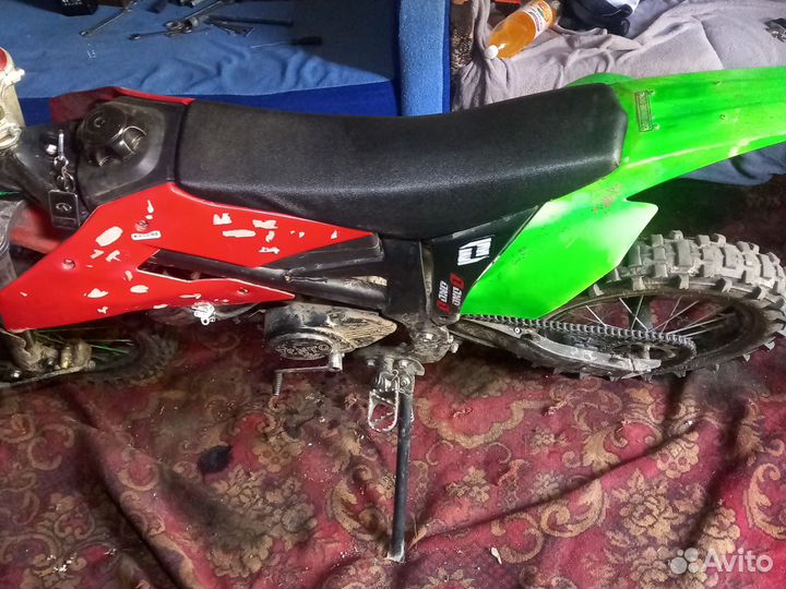 Продам пит байк венто