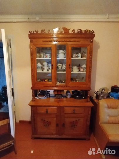 Буфеты и серванты бу