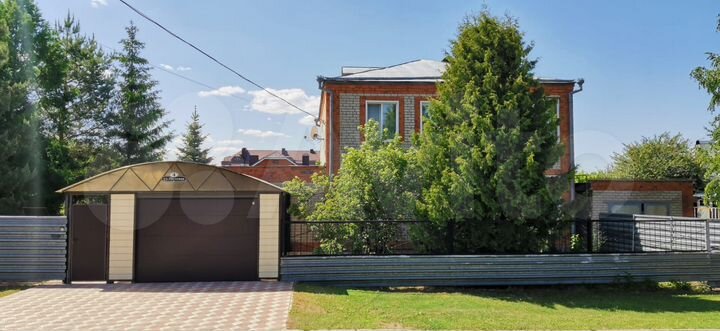 Дом 131,9 м² на участке 8 сот.