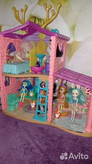 Куклы и дом