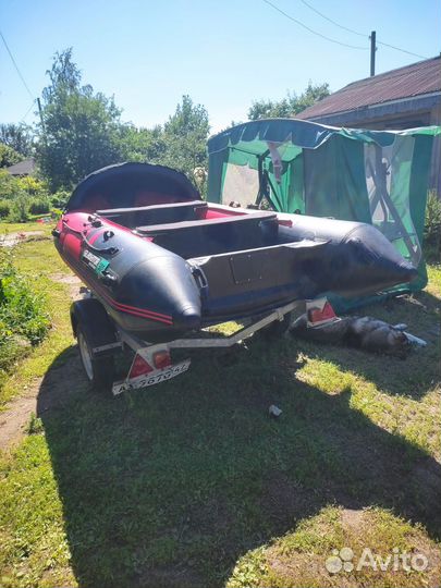 Лодка пвх Gladiator 380 pro