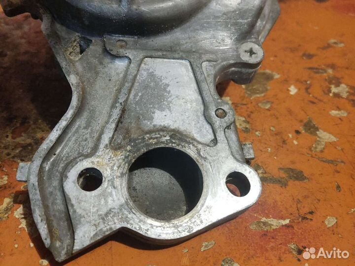 Помпа охлождающей жидкости mitsubishi 6g72 24V