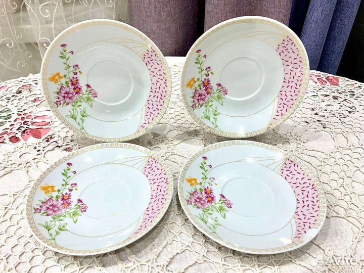 Блюдца, чайные пары, много, листайте