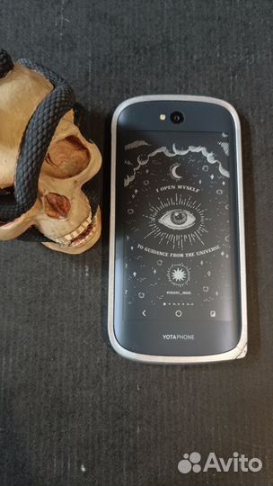 Yota YotaPhone 2, 2/32 ГБ