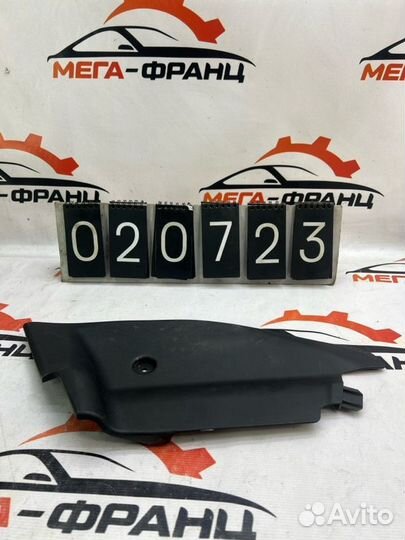 Обшивка салона передняя левая Mazda Mazda3 седан