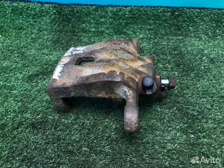 Суппорт задний правый Ssang Yong Actyon New 2.0