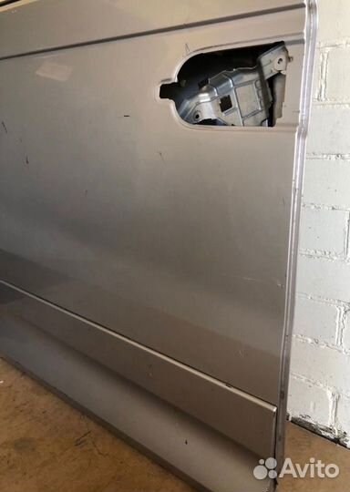 Дверь задняя правая Honda Elysion RR2 K24A