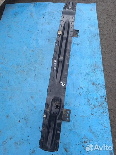 Усилитель переднего бампера BMW 3-серия E90/E91