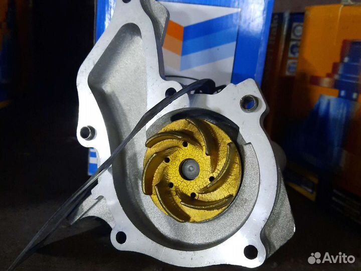 Помпа ford, mazda