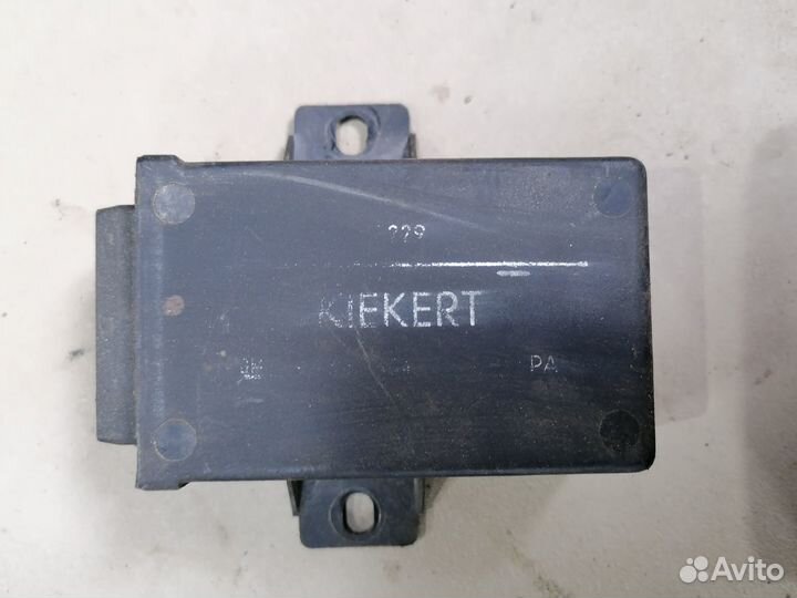 Реле центр.замка 2.0 C20NE Opel Vectra A 1988-1995