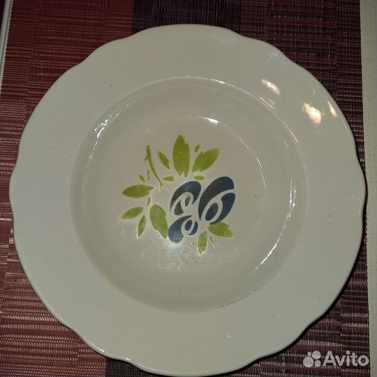 Продам винтажную тарелку СССР