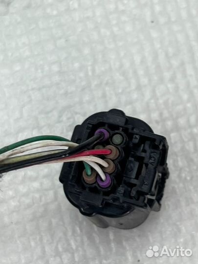 Штекер дистроника передний Toyota Camry V70/V75