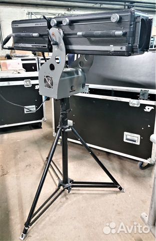 Прожектор следящего света Coemar Pilota 1200/SA