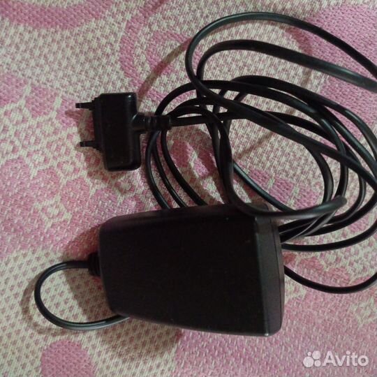 Зарядное устройство для телефона Ericsson W610i