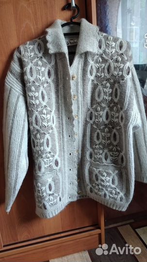 Кофта шерстяная