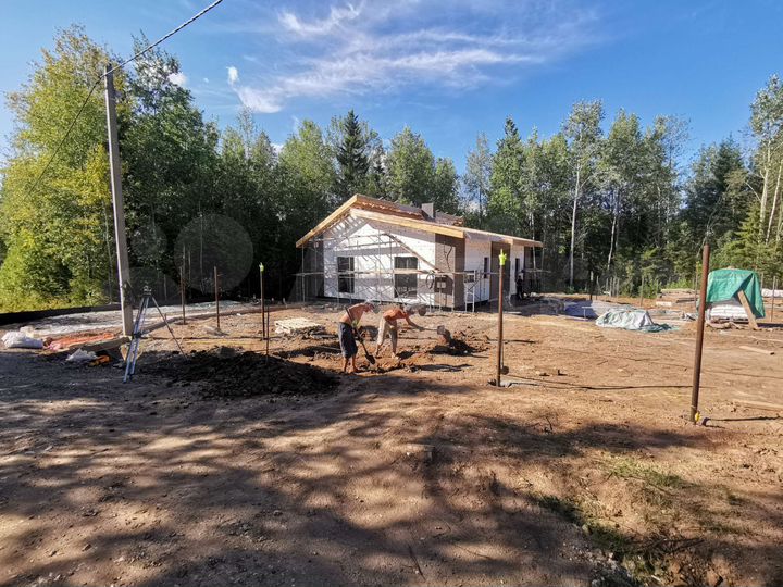 Коттедж 102 м² на участке 8 сот.