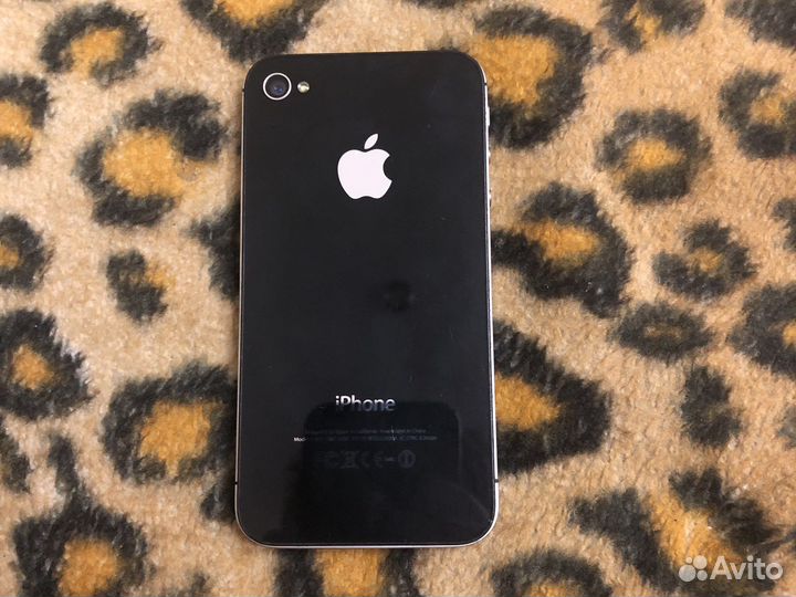 iPhone 4S, 16 ГБ