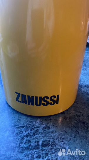 Термос кувшин Zanussi