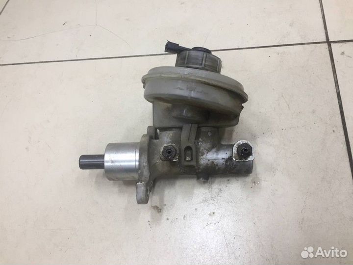 Главный тормозной цилиндр Chevrolet Niva