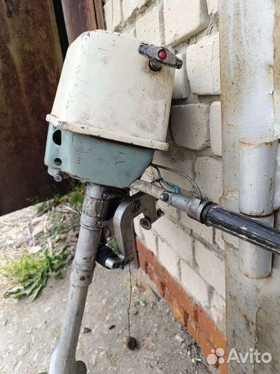 Подвесной мотор Салют 1968г Антиквариат)