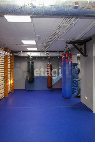 Продам офисное помещение, 193.7 м²