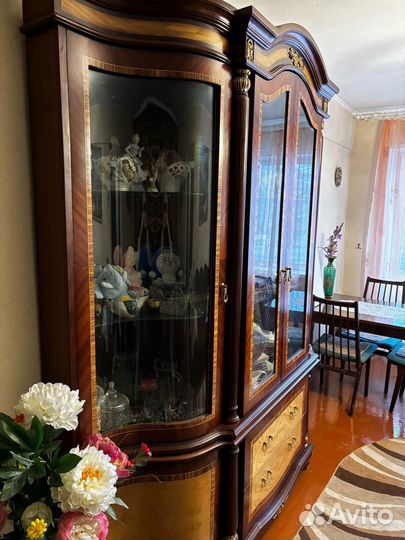 Шкаф дубовый