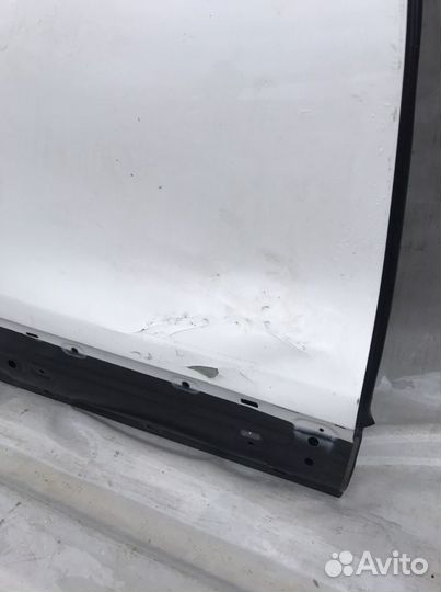 Дверь задняя Volkswagen Touareg 3