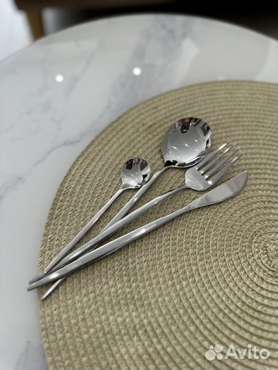 Набор столовых приборов
