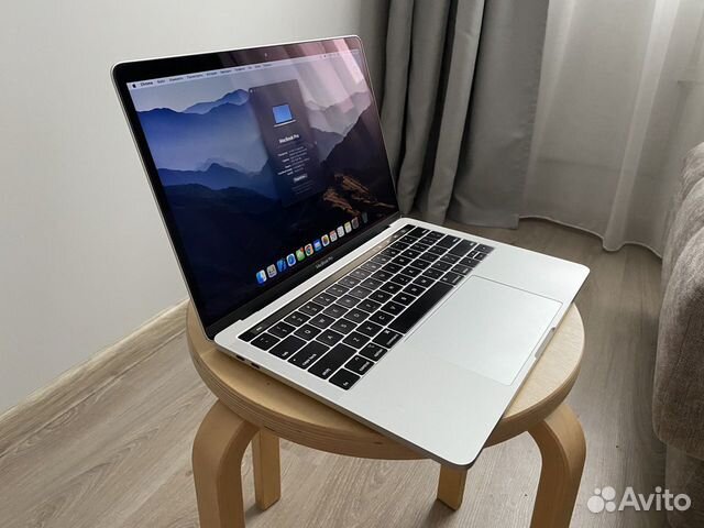Apple MacBook Pro 13 2019 - 8/256 GB объявление продам