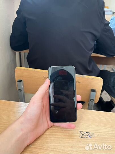 iPhone Xs, 64 ГБ