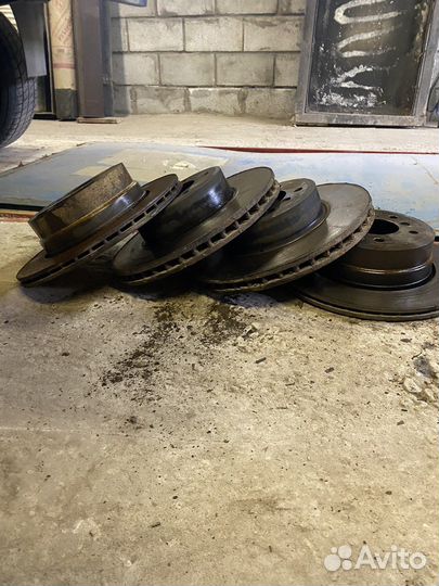 Диски тормозные BMW e60 525xi