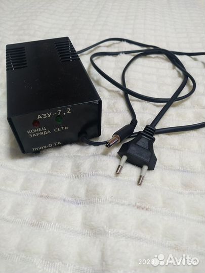 Зарядное устройство азу-7.2 для фонаря фос