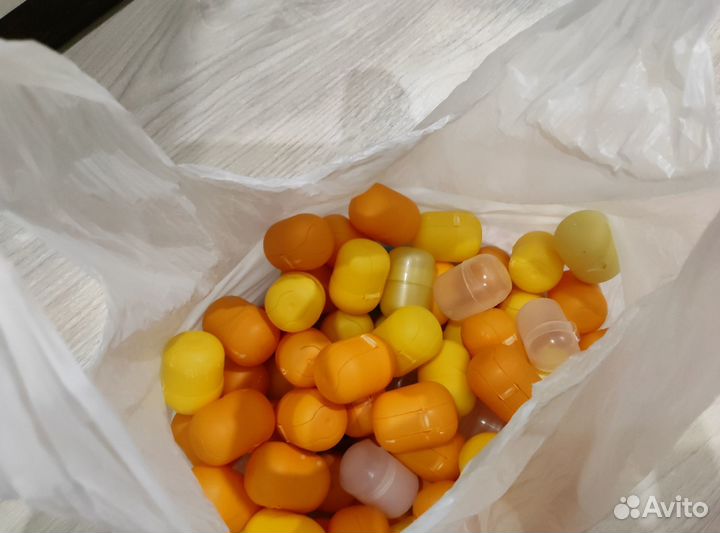 Капсулы из киндера, пакетом