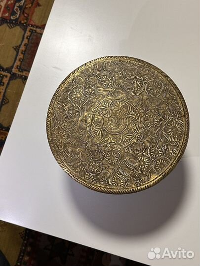 Подставка в форме монеты. Китай. Антиквариат