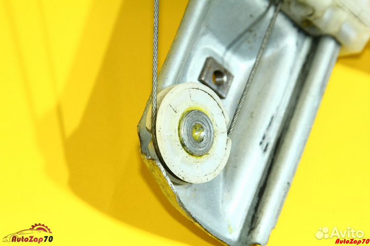 Renault Megane 2 Стеклоподъемник задний правый